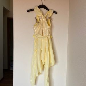 COPY - Girl dance costume